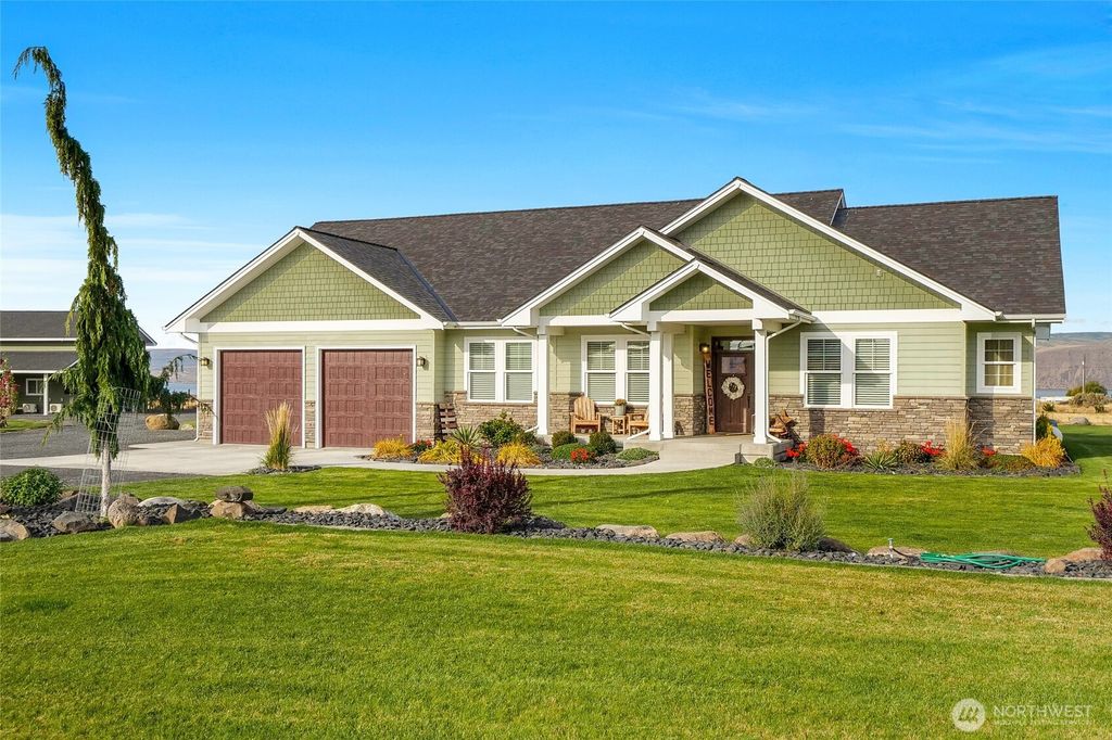Photo of 10410 Northern Avenue NE, Coulee City, WA 99115 (MLS # 2447199)