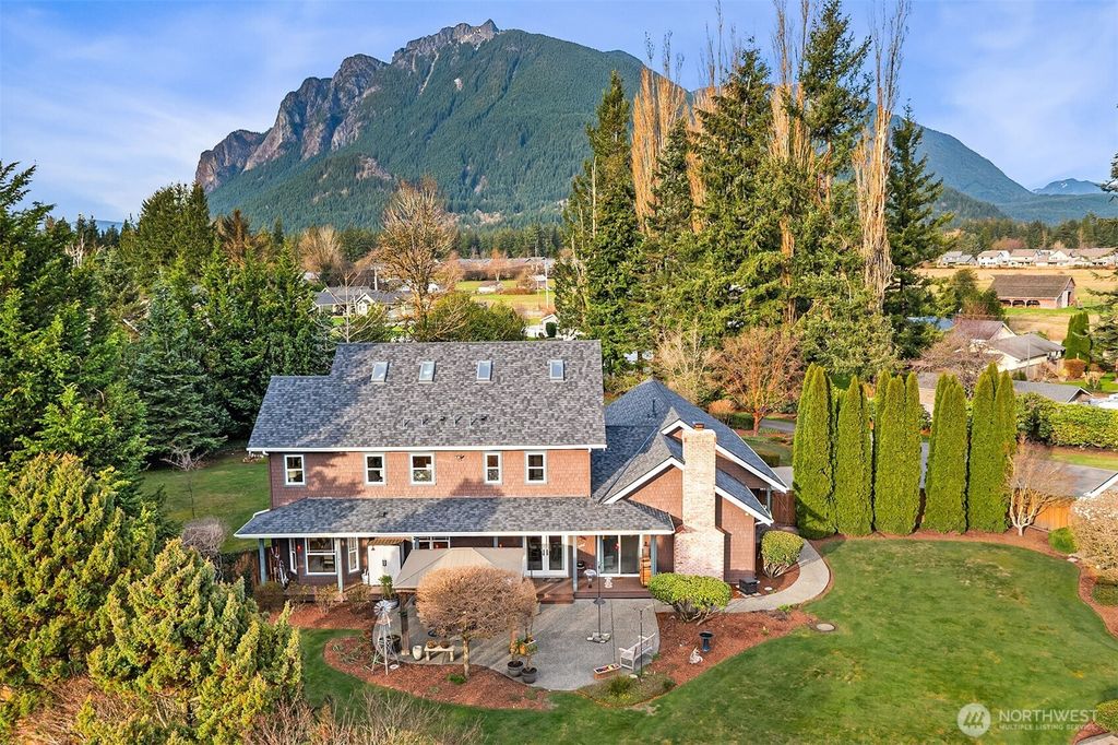 Photo of 13635 424th Avenue SE, North Bend, WA 98045 (MLS # 2349895)