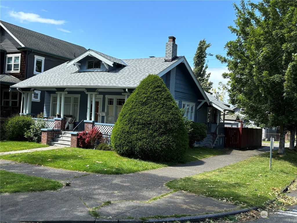 Photo of 100 NW 81st Street, Seattle, WA 98117 (MLS # 2251273)