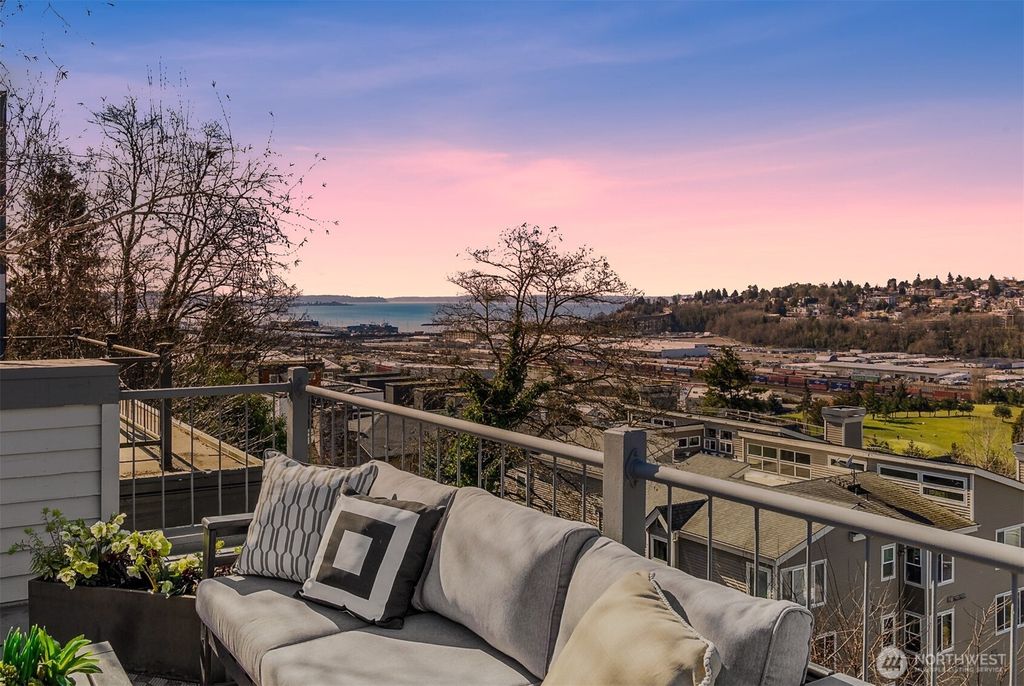 Photo of 2605 13th Avenue W, Seattle, WA 98119 (MLS # 2385290)