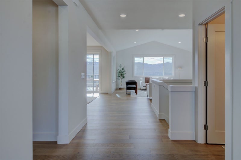 922 Briarwood Drive
