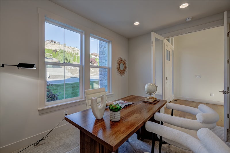 922 Briarwood Drive