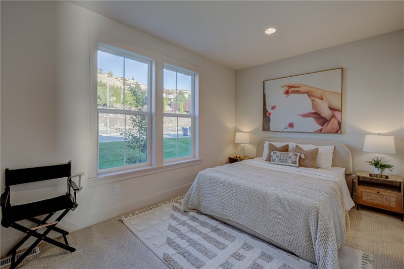 922 Briarwood Drive
