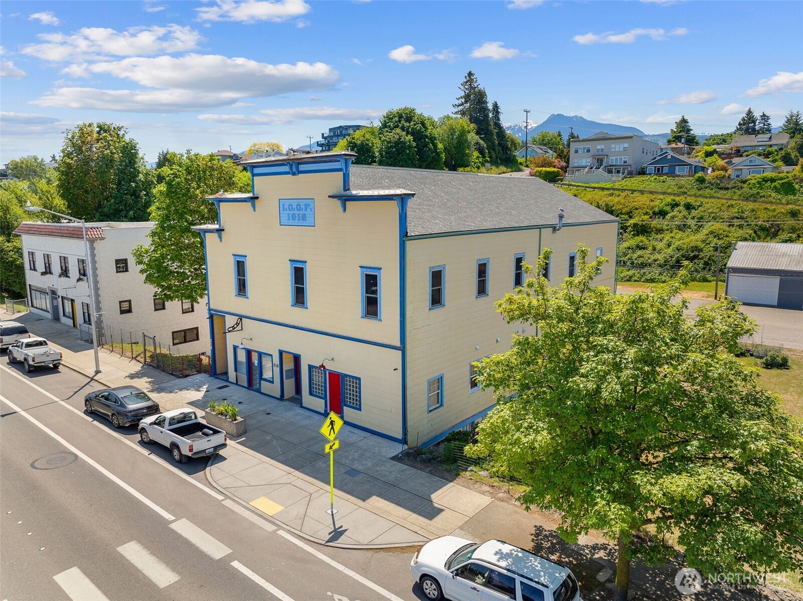 314 W First Street