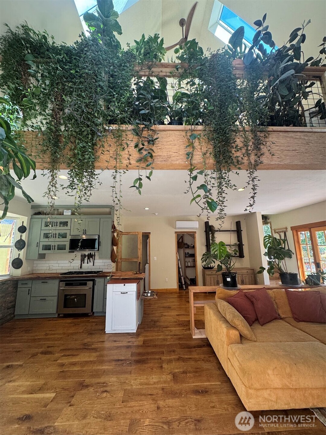 151 E Skyview Drive