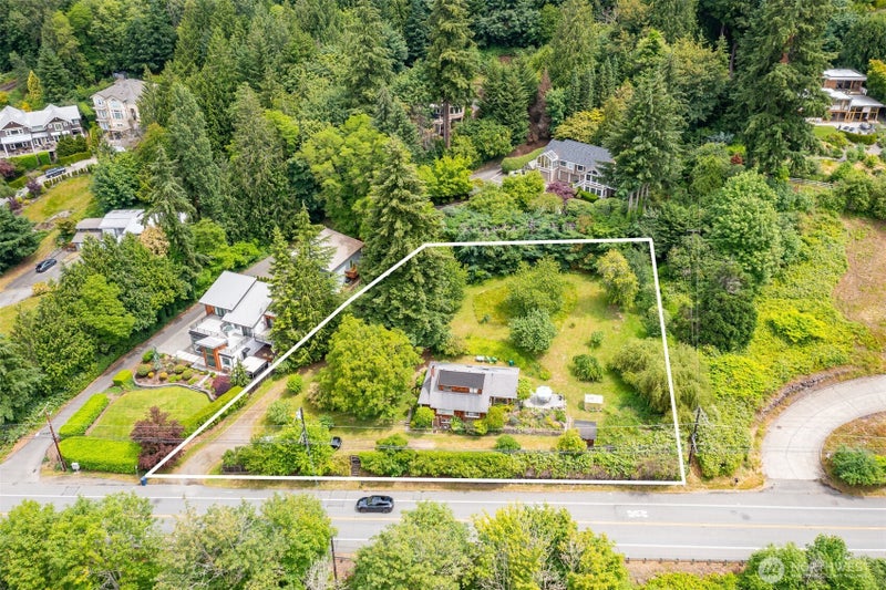 2642 E Lake Sammamish Parkway NE
