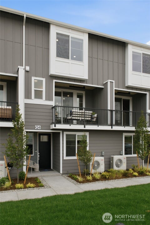 Photo of 21029 87th Avenue SE #A3, Snohomish, WA 98296 (MLS # 2587305)