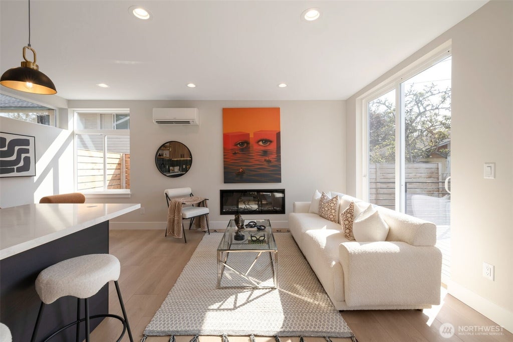 Photo of 1603 SW Kenyon Street, Seattle, WA 98106 (MLS # 2587921)