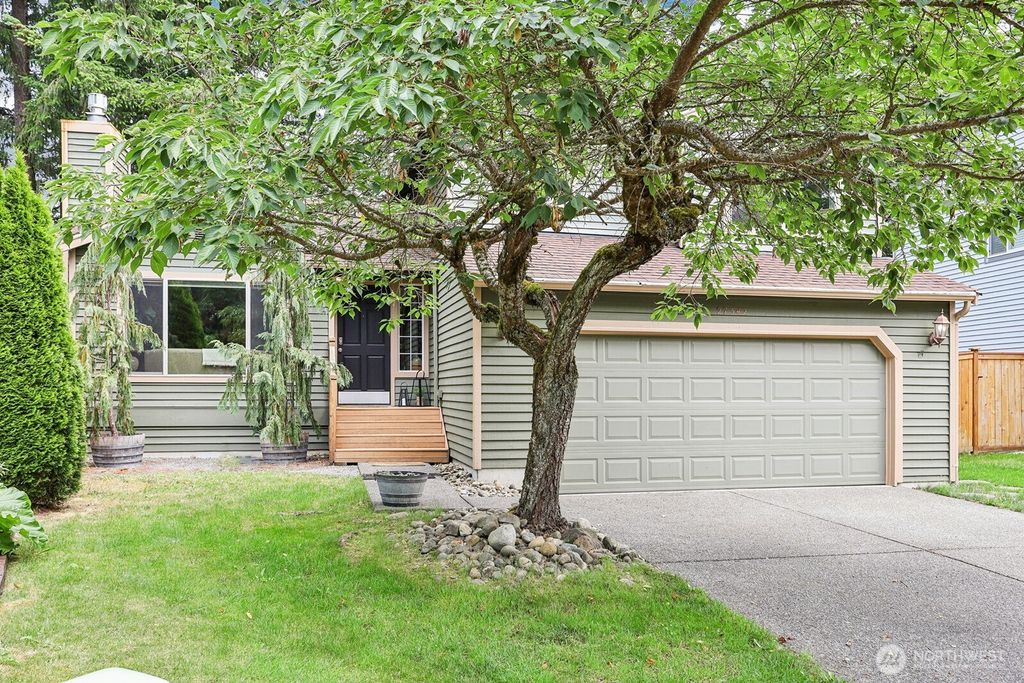 Photo of 27342 227th Place SE, Maple Valley, WA 98038 (MLS # 2364748)