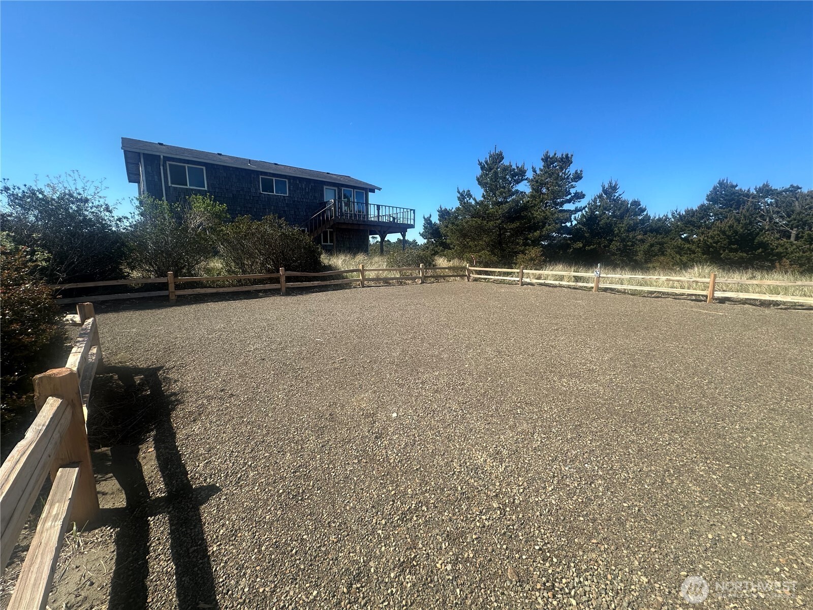 855 S Sand Dune Avenue SW