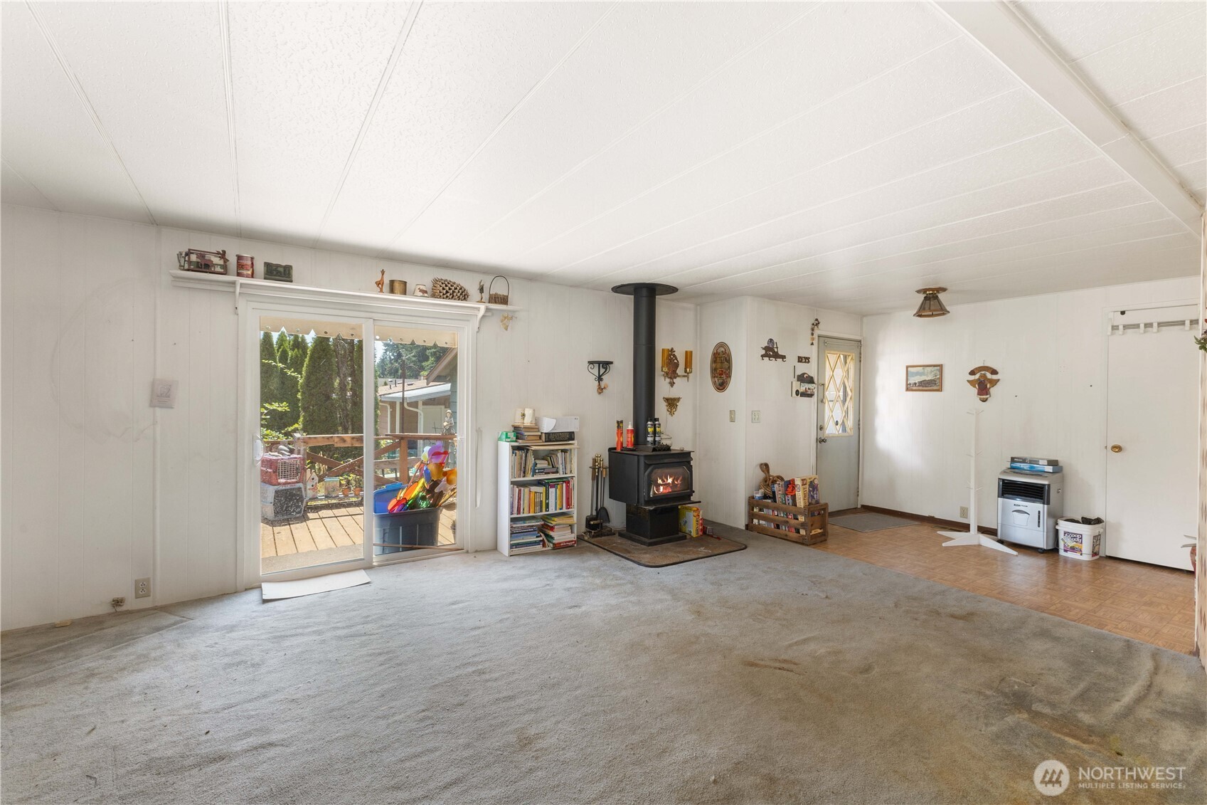 6102 257th Street E