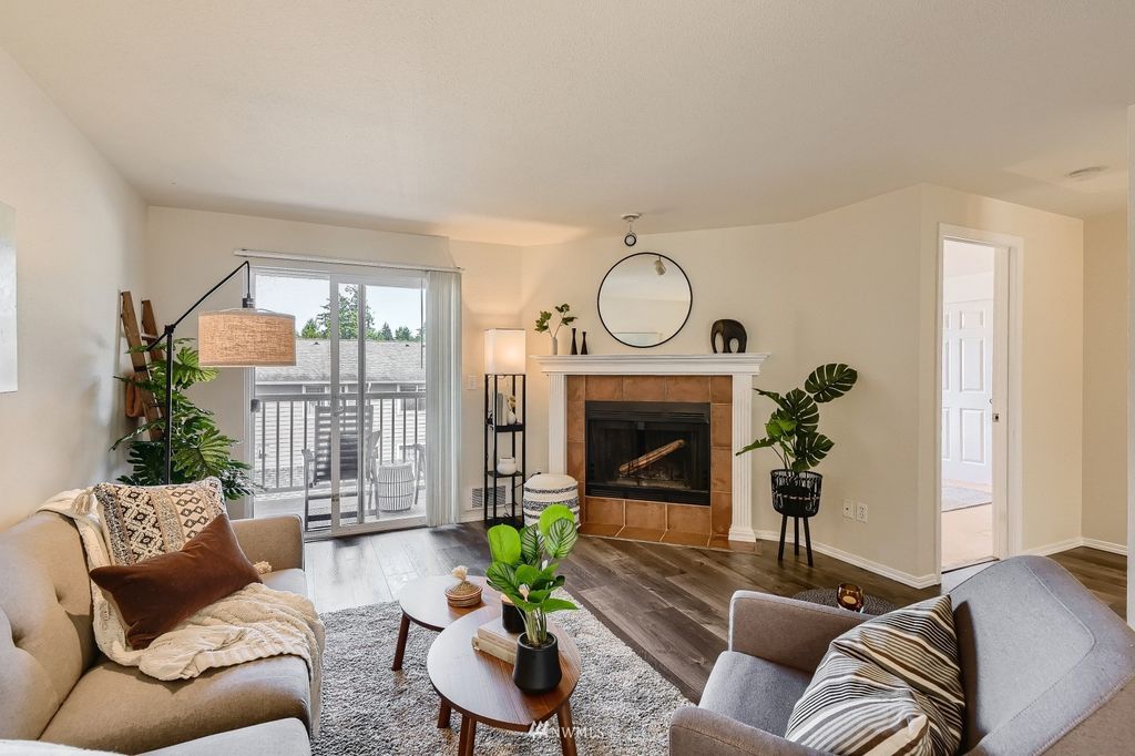 Photo of 1132 N 198th Street #C302, Shoreline, WA 98133 (MLS # 1958285)