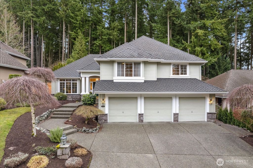 Photo of 21515 30th Avenue SE, Bothell, WA 98021 (MLS # 2333174)