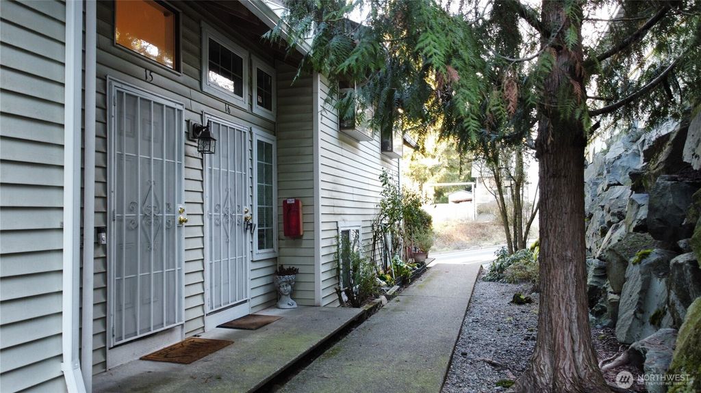 Photo of 15625 42nd Avenue S #15, Tukwila, WA 98188 (MLS # 2332215)