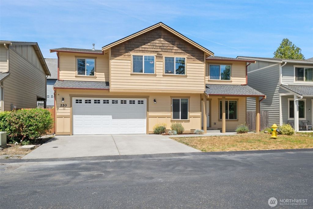 Photo of 220 NE Tronson Circle, Bremerton, WA 98311 (MLS # 2537025)