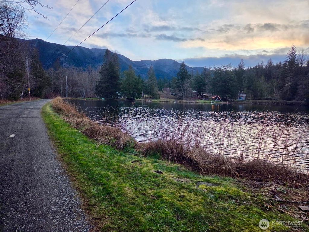 Photo of 34502 SE 325th Street, Ravensdale, WA 98051 (MLS # 2486156)