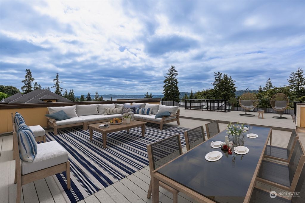 Photo of 11018 SE 64th Street, Bellevue, WA 98006 (MLS # 2293426)