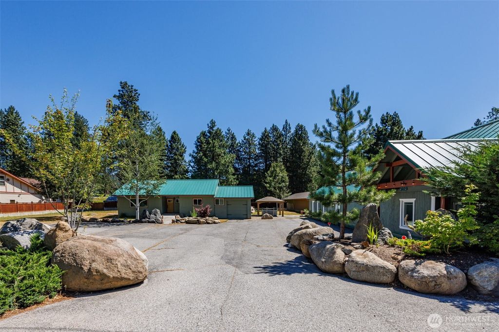 Photo of 9029 Icicle RD Rd, Leavenworth, WA 98826 (MLS # 2476501)