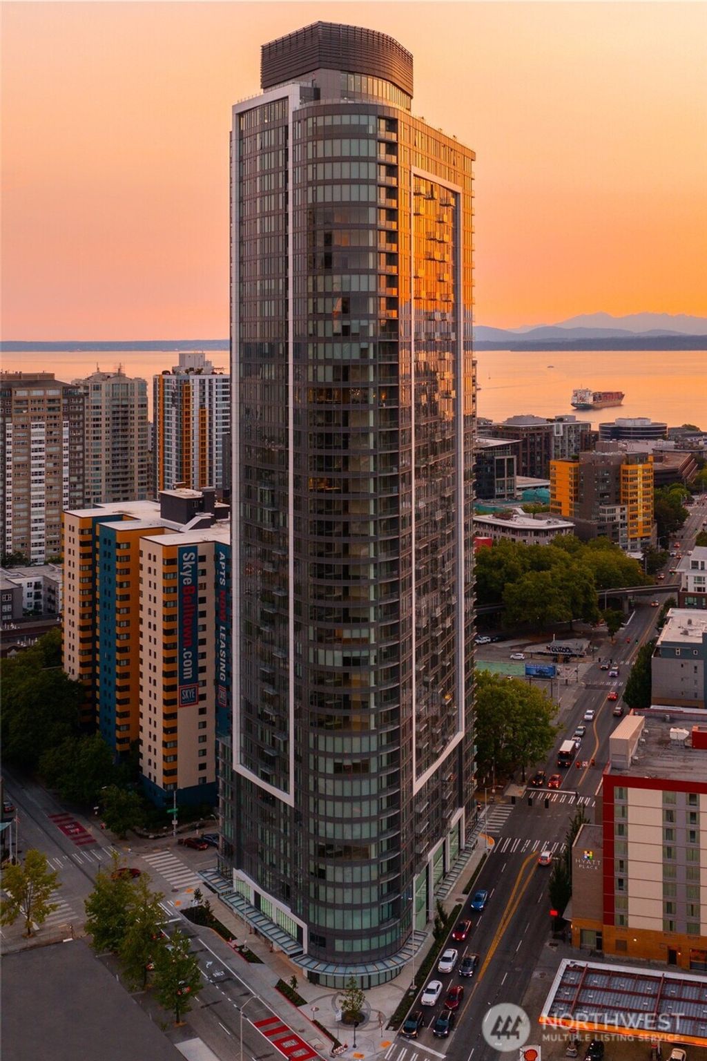 Photo of 2510 6th Avenue #1109, Seattle, WA 98121 (MLS # 2445274)