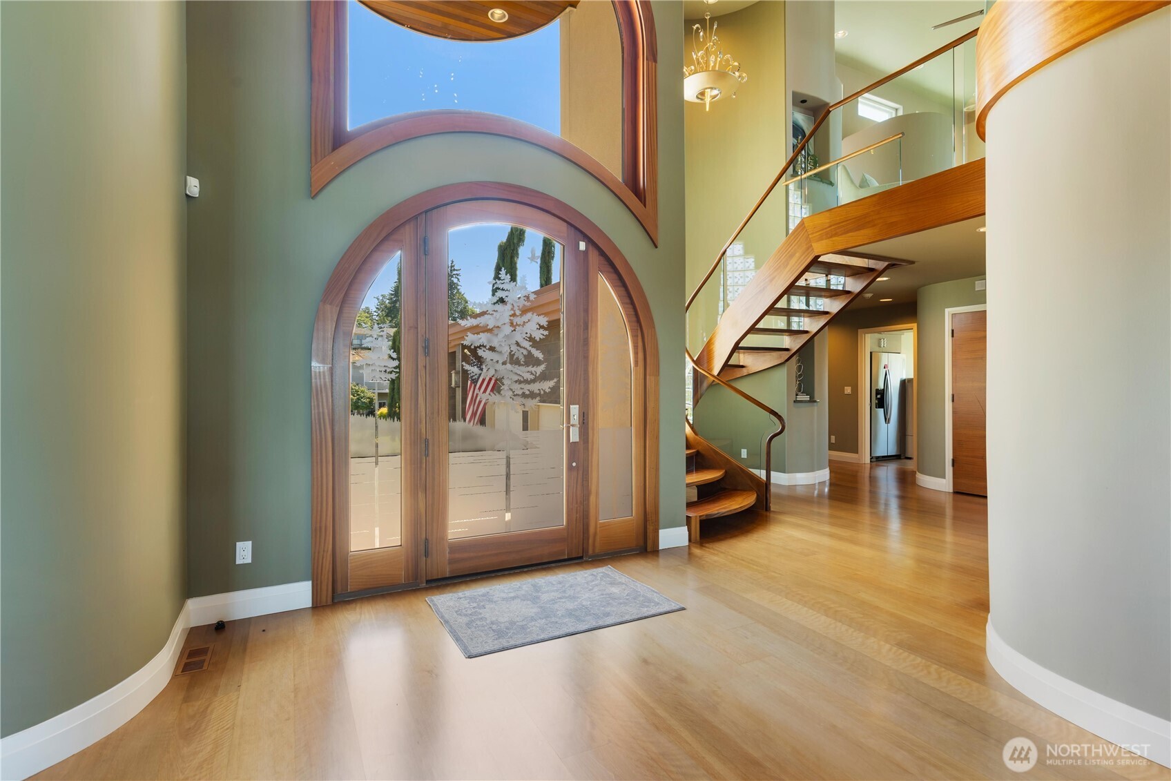 9814 Marine View Drive
