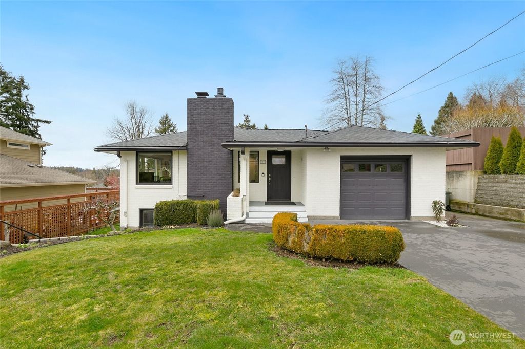Photo of 1314 N 26th Street, Renton, WA 98056 (MLS # 2335235)