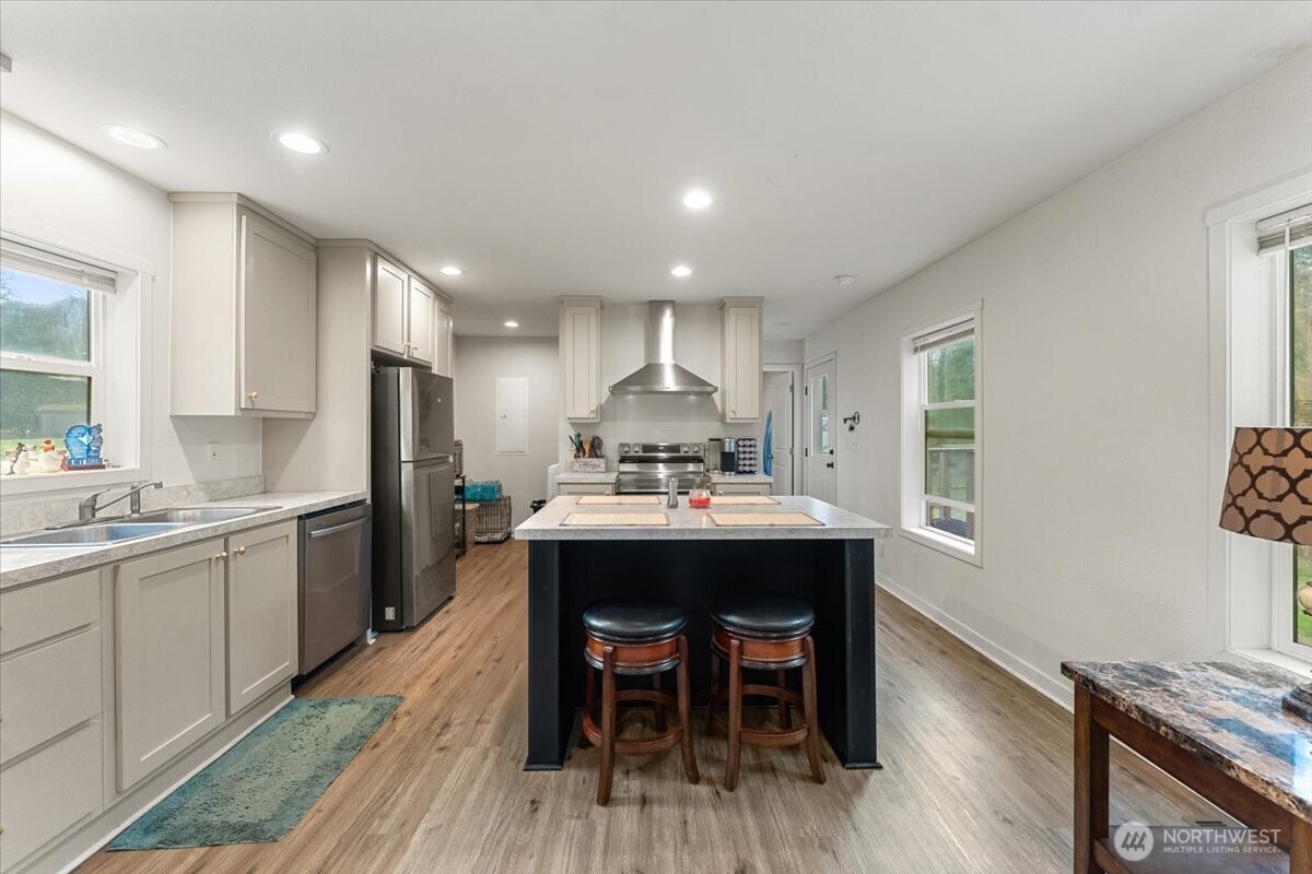 41657 Mountain View Lane