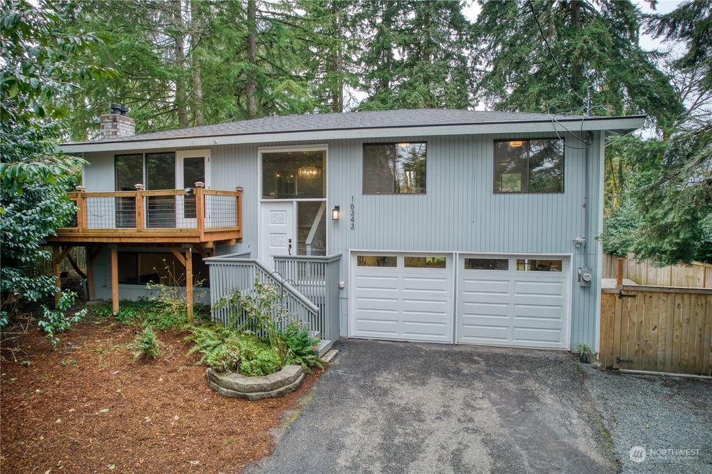 Photo of 16343 84th Avenue NE, Kenmore, WA 98028 (MLS # 2039947)