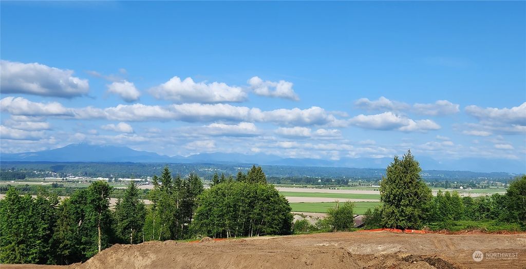 Photo of 12229 67th Avenue SE, Snohomish, WA 98296 (MLS # 2058464)