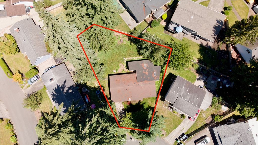 Photo of 32606 8th Court S, Federal Way, WA 98003 (MLS # 1954627)