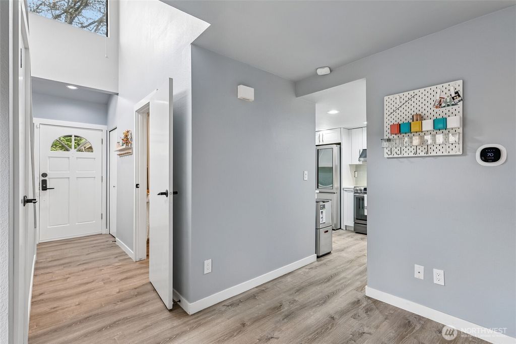 Photo of 4117 159th Avenue NE #21D, Redmond, WA 98052 (MLS # 2514256)