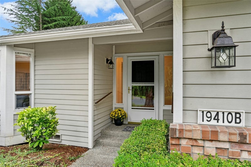 19410 2nd Drive SE B