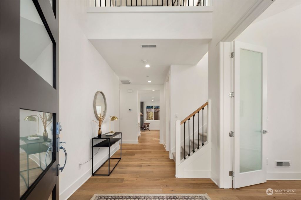 Photo of 1008 Walnut Street, Edmonds, WA 98020 (MLS # 2018785)