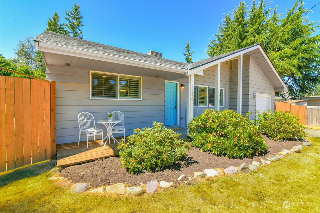 Photo of 22628 87th Avenue W, Edmonds, WA 98026 (MLS # 2146330)