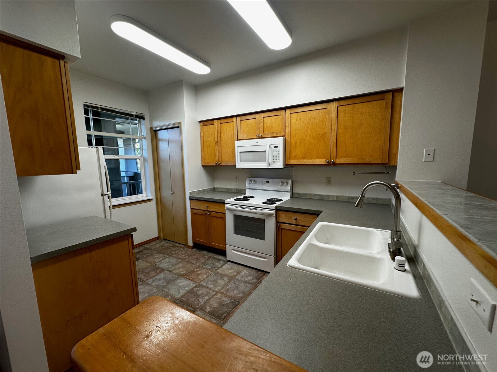 15302 40th Avenue W 3-204