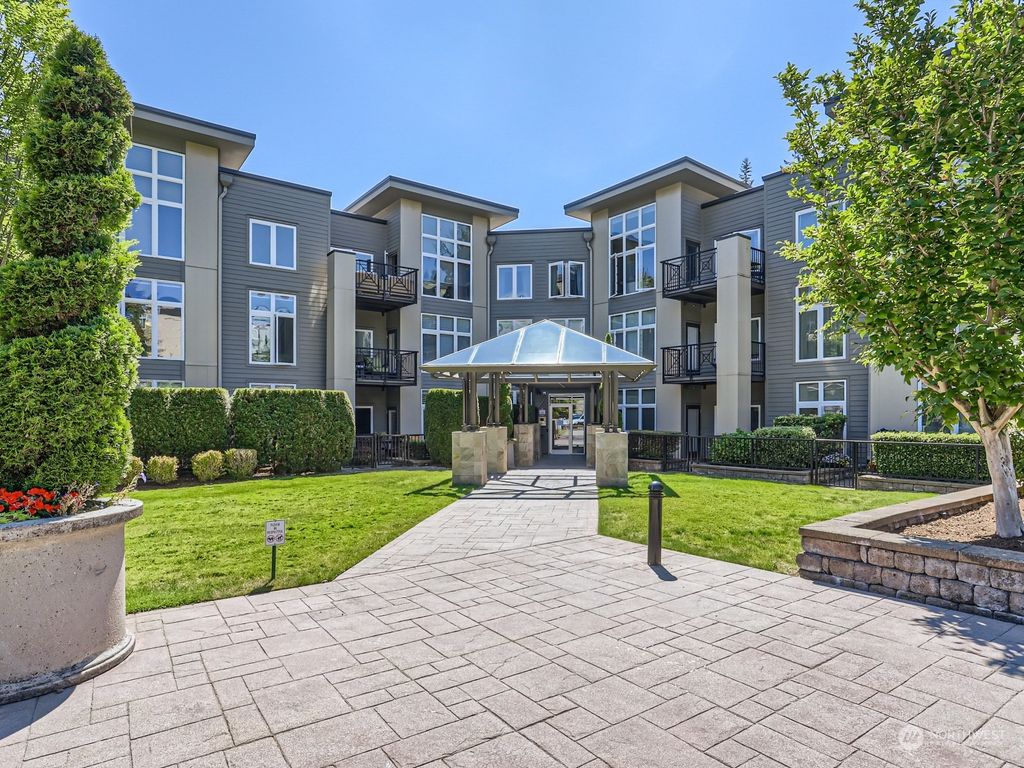 Photo of 150 102nd Avenue SE #301, Bellevue, WA 98004 (MLS # 2150006)