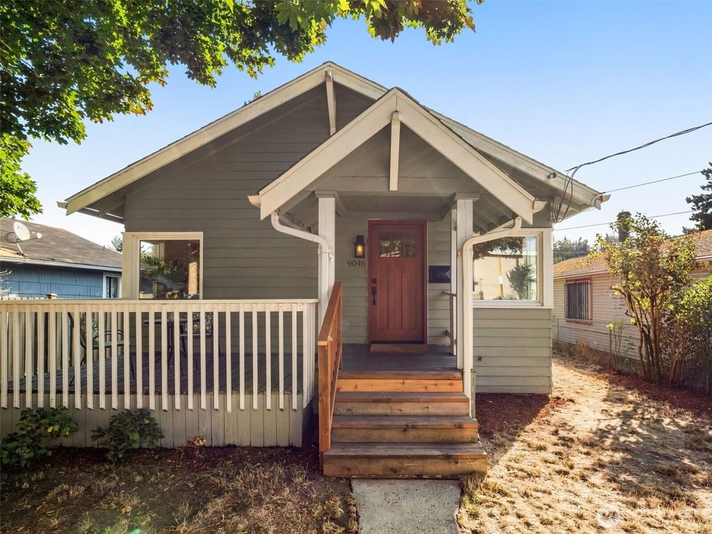Photo of 9046 9th Avenue SW, Seattle, WA 98106 (MLS # 2433719)