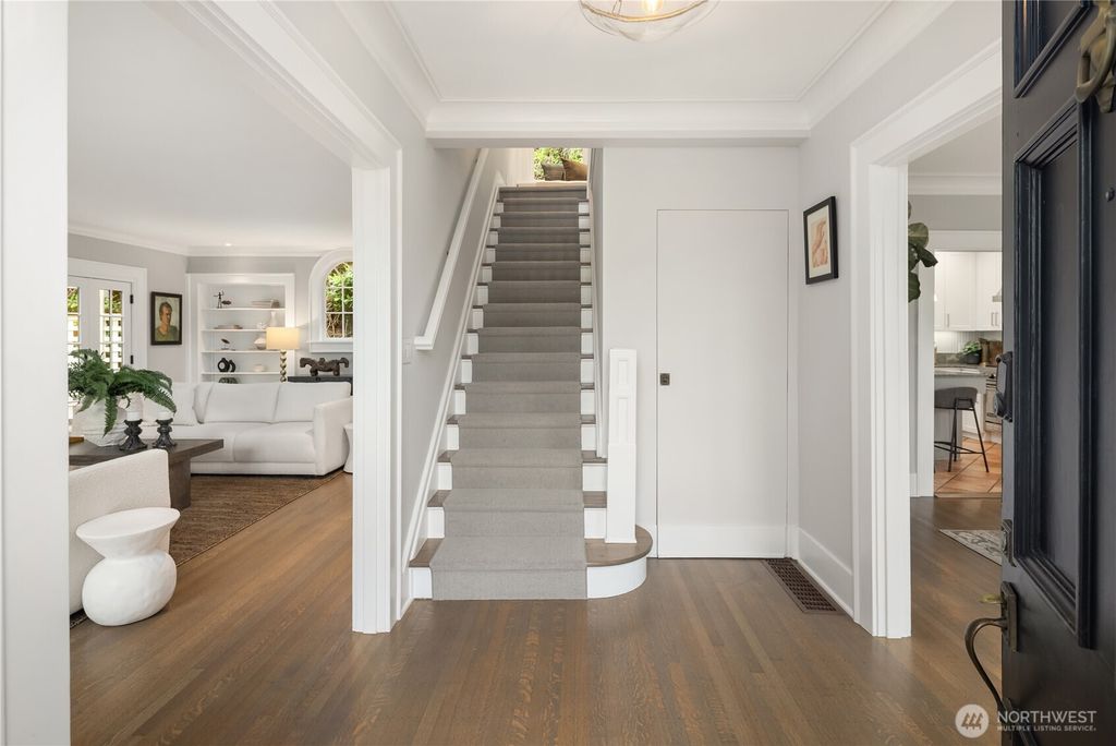 Photo of 439 36th Avenue, Seattle, WA 98122 (MLS # 2366424)