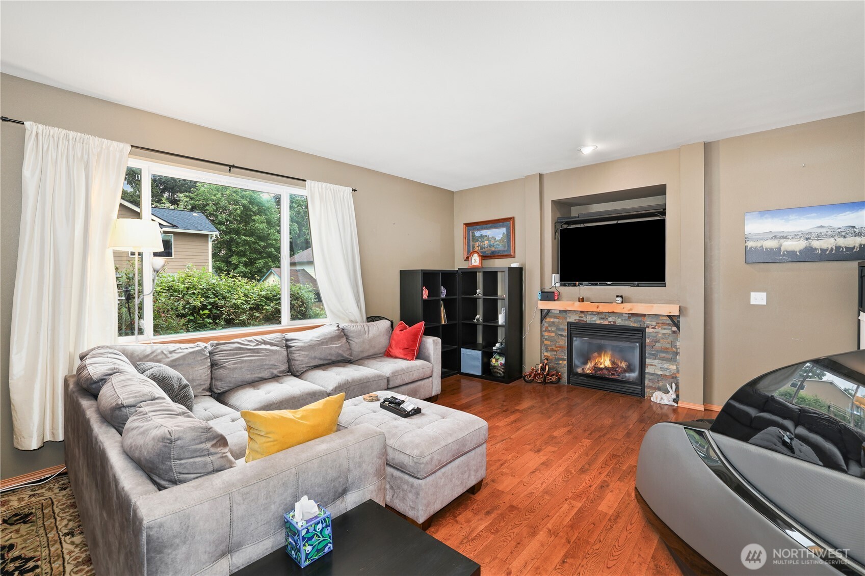 2305 S 254th Court
