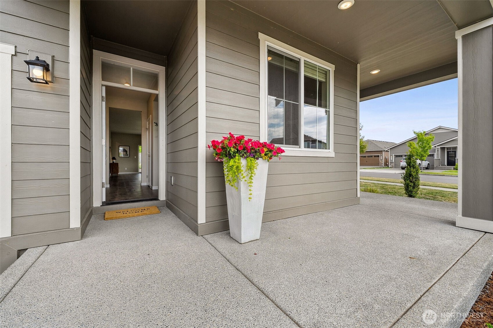 233 Franks Lane N