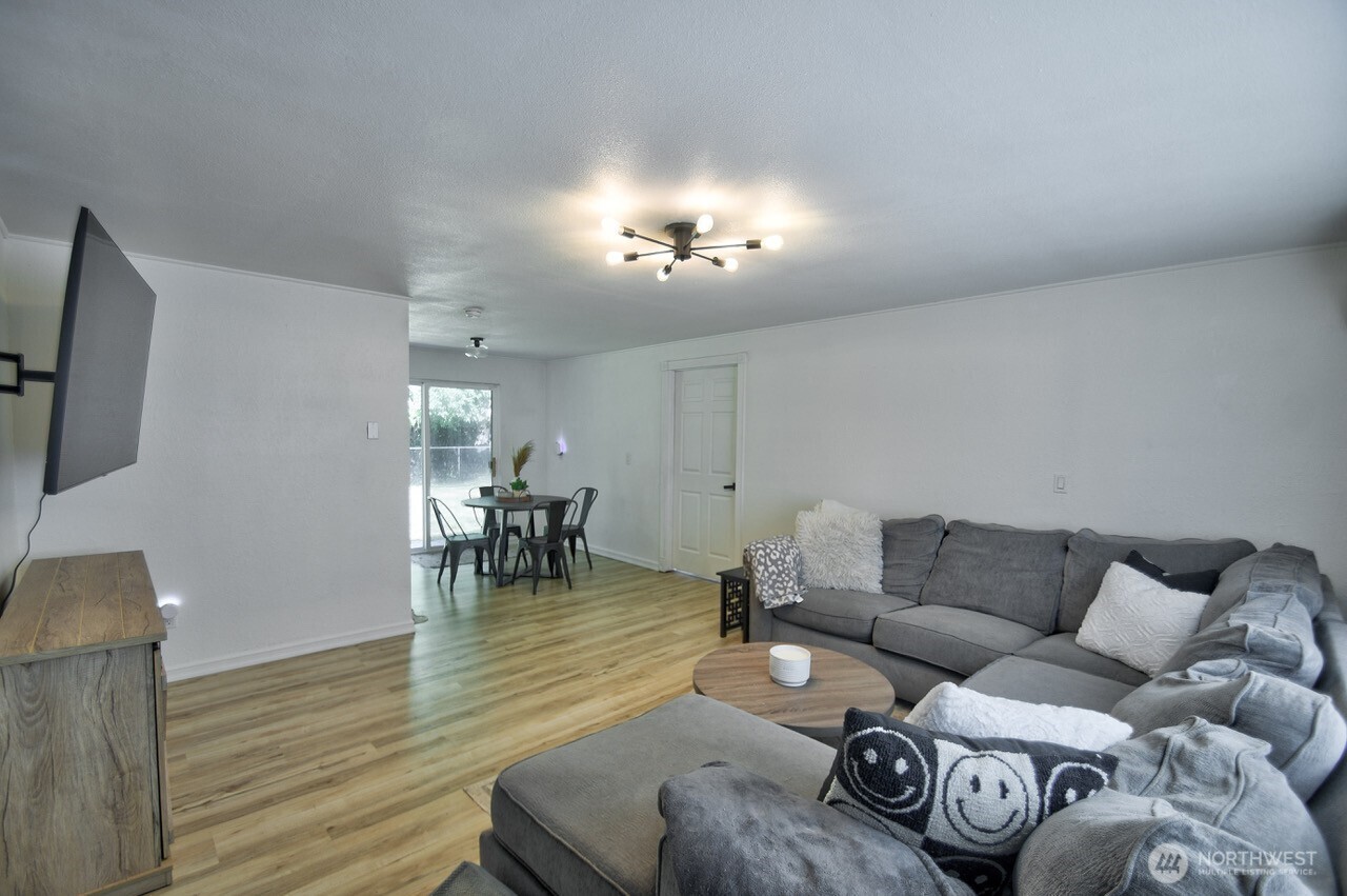237 S 7th Street