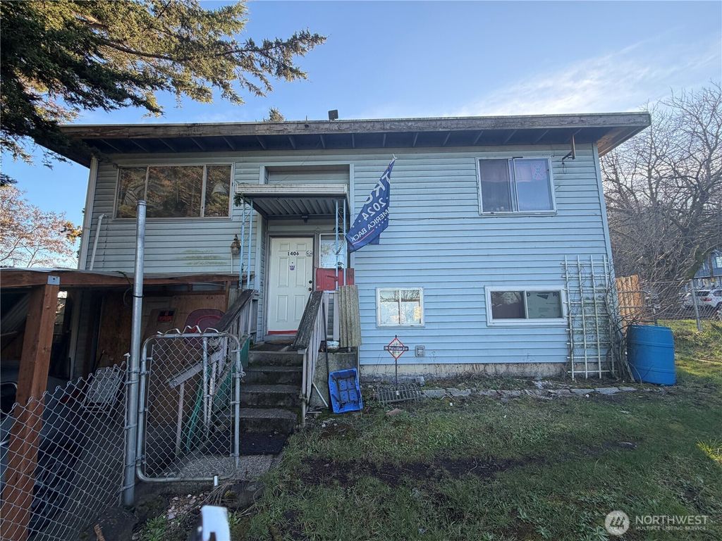 Photo of 1406 E 30th Street, Tacoma, WA 98404 (MLS # 2470413)