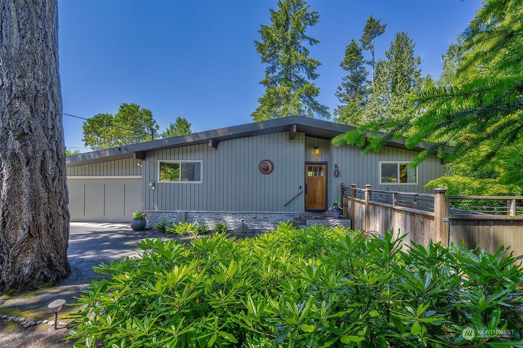 Photo of 16330 72nd Avenue W, Edmonds, WA 98026 (MLS # 2251816)