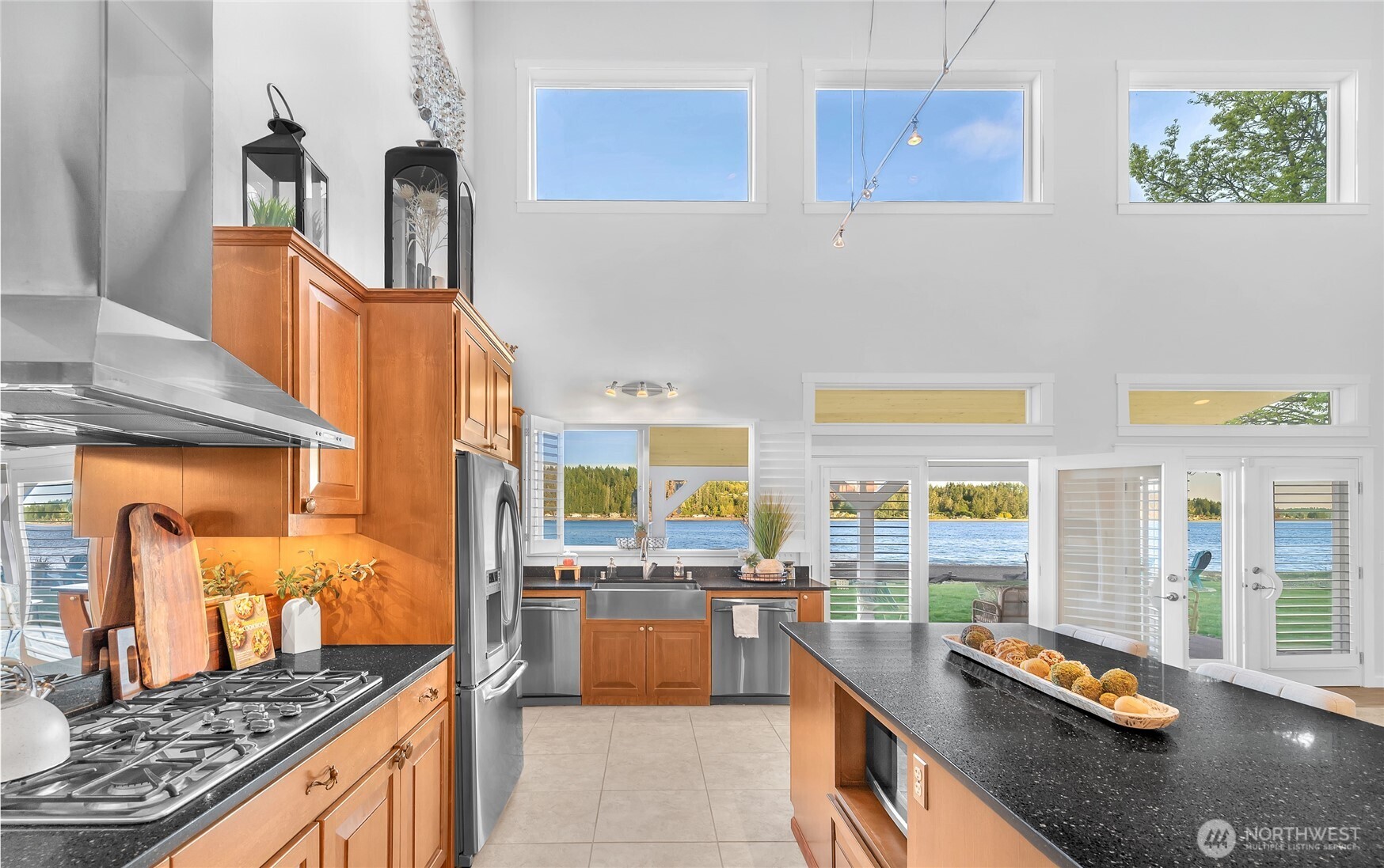 62 E North Bay Road