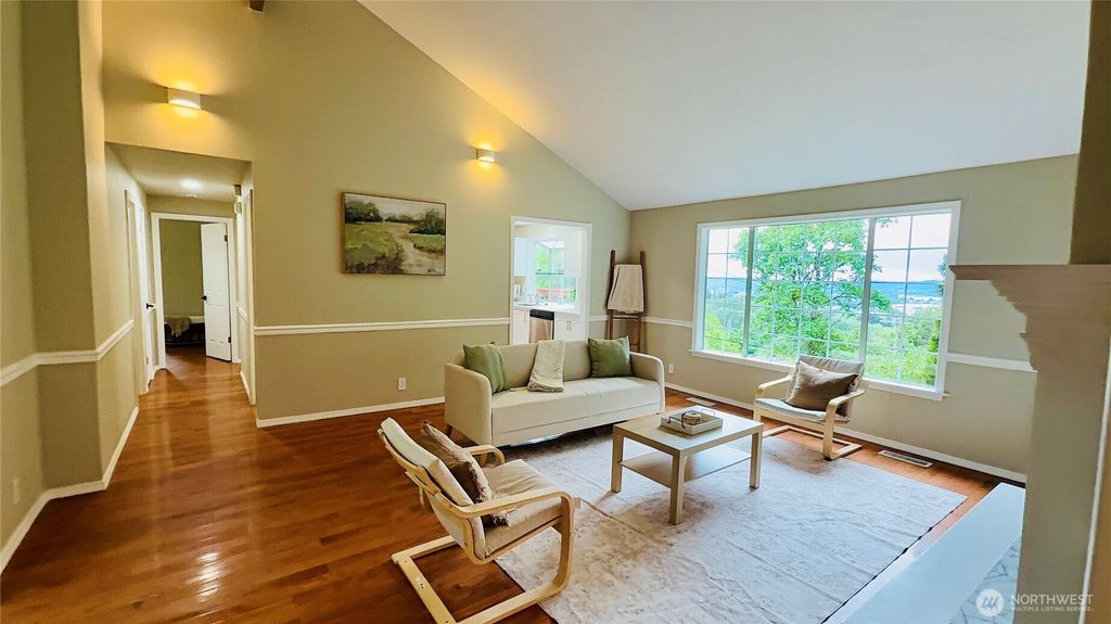 Photo of 10003 SE 192nd Street, Renton, WA 98055 (MLS # 2496049)