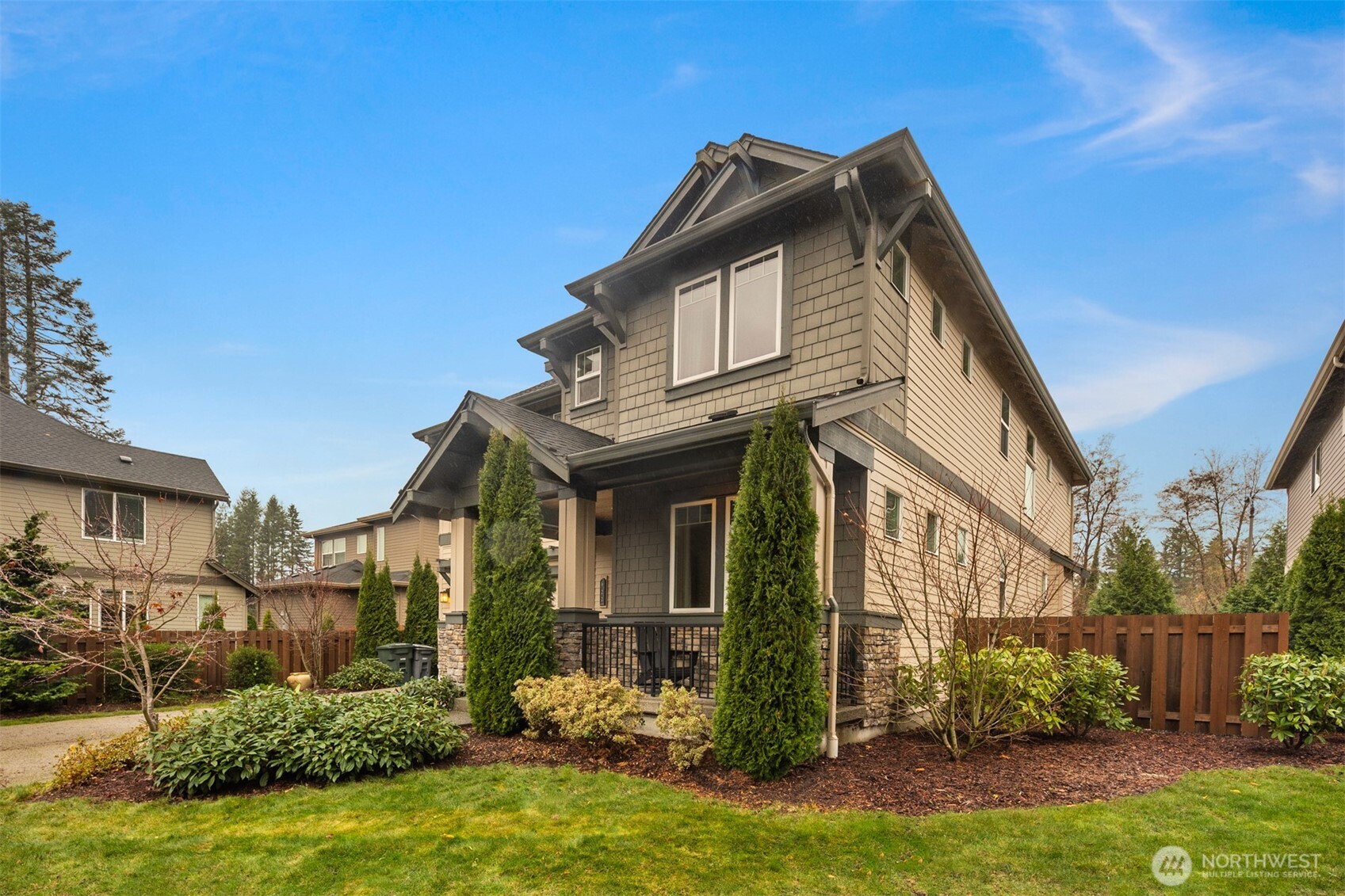 622 Mt Teneriffe Drive SE