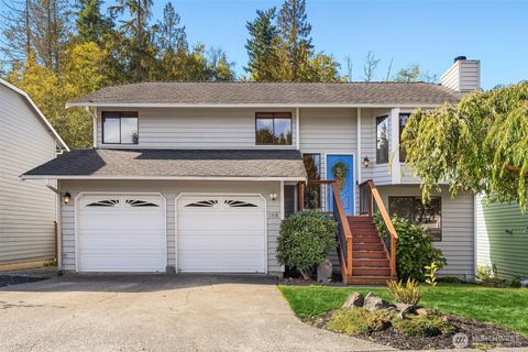 Photo of 1518 51st Place SW, Everett, WA 98203 (MLS # 2442471)