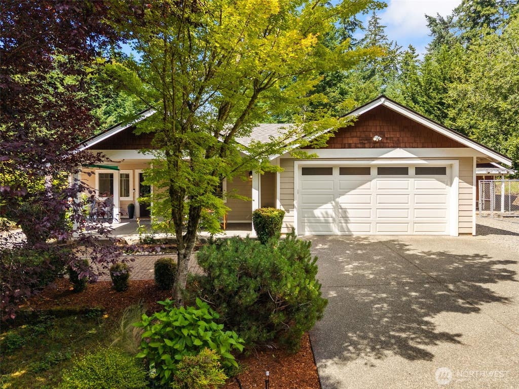 Photo of 2711 103rd Street Ct NW, Gig Harbor, WA 98332 (MLS # 2534473)