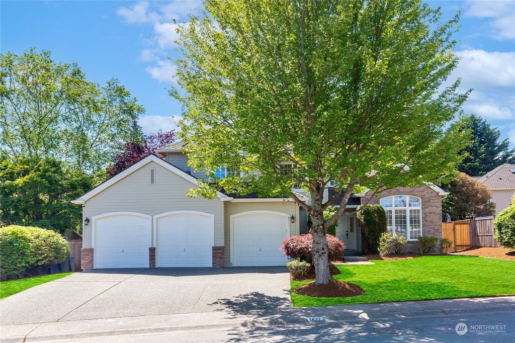 Photo of 1427 232nd Avenue NE, Sammamish, WA 98074 (MLS # 2246257)