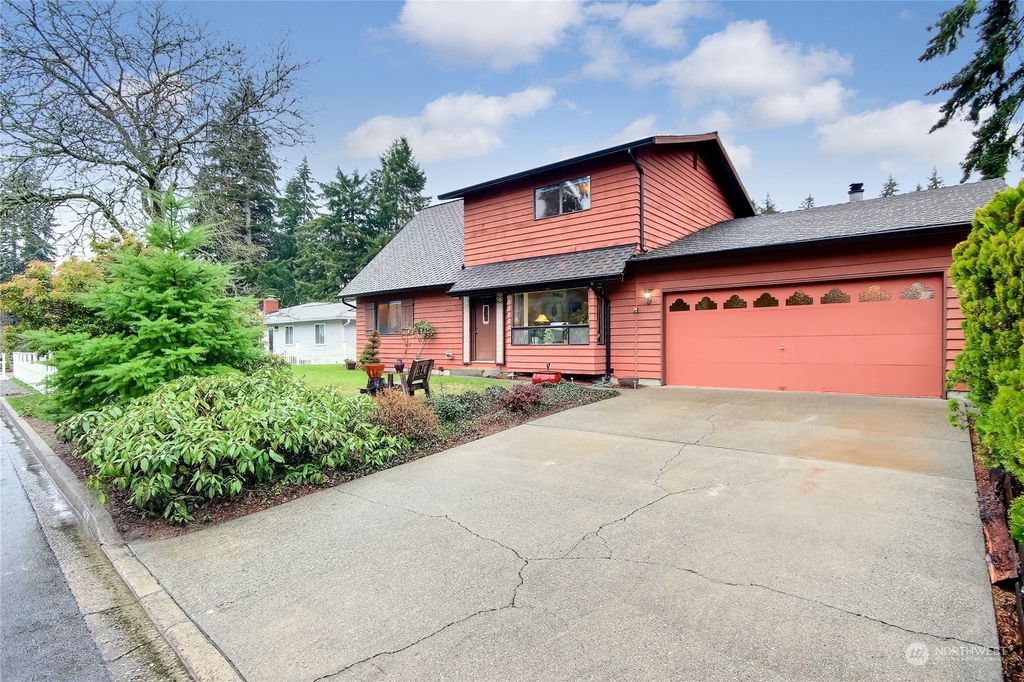 Photo of 14636 SE 142nd Street, Renton, WA 98059 (MLS # 2028974)