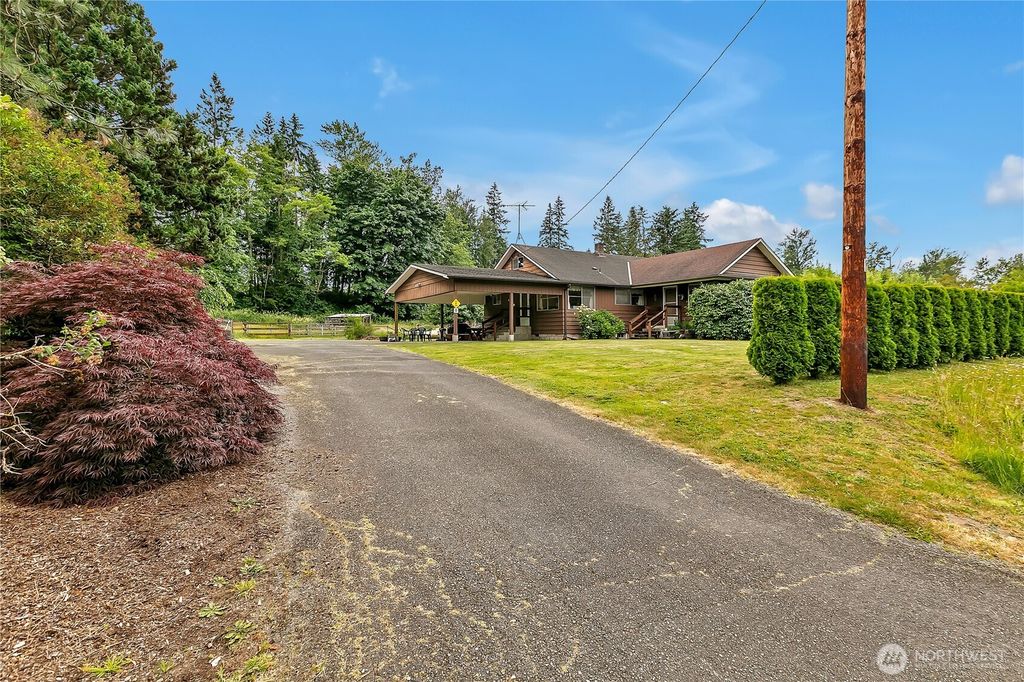 Photo of 40515 228th Way SE, Enumclaw, WA 98022 (MLS # 2393711)
